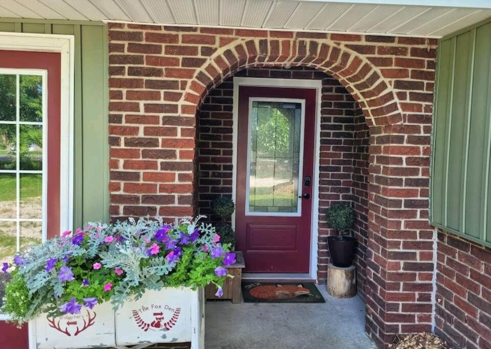 Family Friendly Cottage ☆Walking Distance To Beach Лайънс Хед Екстериор снимка