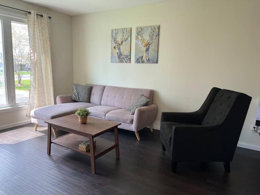 Family Friendly Cottage ☆Walking Distance To Beach Лайънс Хед Екстериор снимка